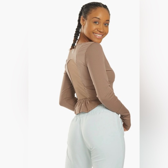 Fp movement x free people long sleeve yoga mesh sheer top size small crop top - Picture 3 of 7